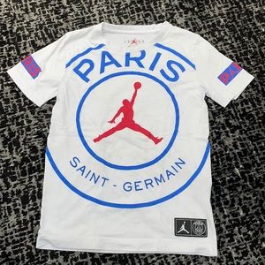 Boys Jordan t shirt